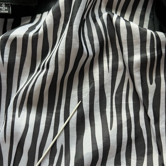 Dollhouse Women’s S Black Down Jacket - Picture 9 of 14